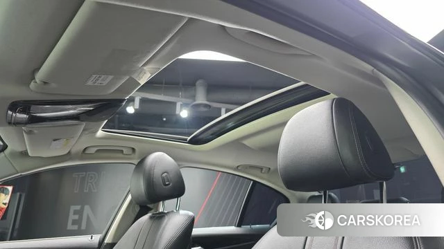 BMW 5 Series (G30) 2018 Серебряный из Кореи, фото 6