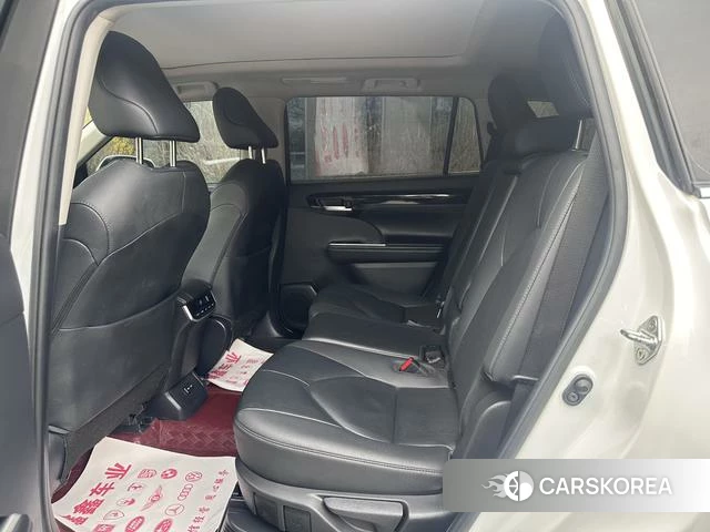 Toyota Highlander 2022 Белый из Китая, фото 6