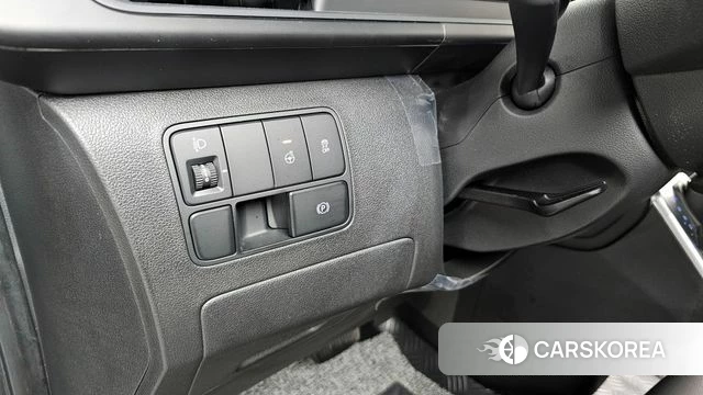 Hyundai The New Staria 2025 Серебристо-серый из Кореи, фото 6