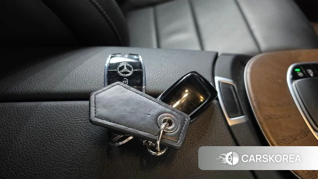 Mercedes-Benz E-Class W213 2021 Белый из Кореи, фото 6