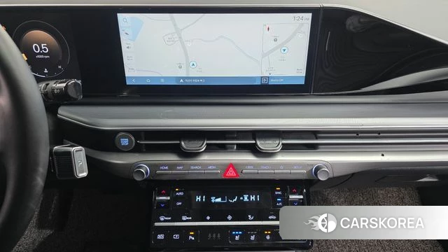 Hyundai Grandeur (GN7) 2023 Серебристо-серый из Кореи, фото 6