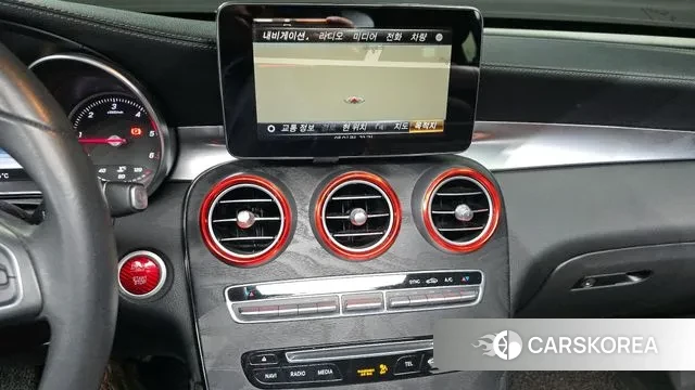 Mercedes-Benz GLC-Class X253 2018 Белый из Кореи, фото 6