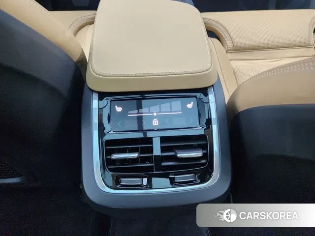 Volvo XC90 second Generation 2024 Черный из Кореи, фото 6