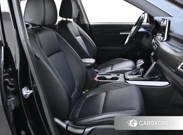 Kia Seltos 2021 Черный из Кореи, фото 6