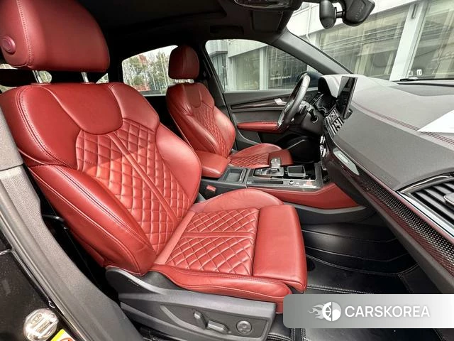 Audi Q5L Sportback 2022 Черный из Китая, фото 6