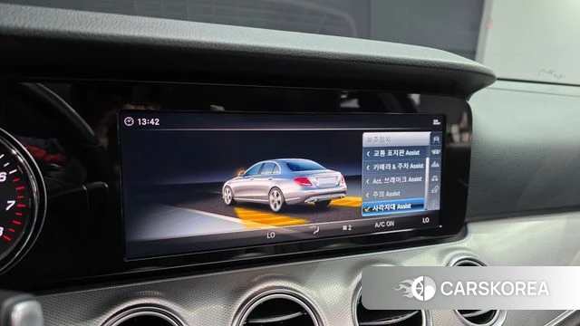 Mercedes-Benz E-Class W213 2018 Белый из Кореи, фото 6