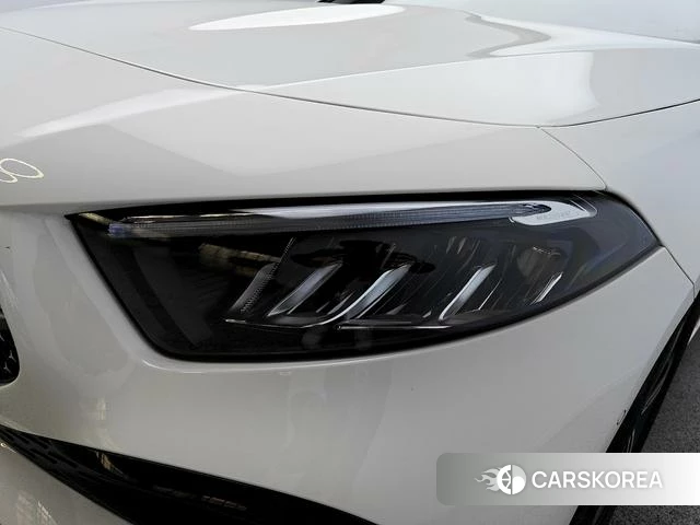 Mercedes-Benz Class A 2024 Белый из Китая, фото 6
