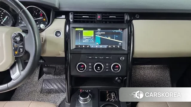 Land Rover Discovery 5 2019 Черный из Кореи, фото 6