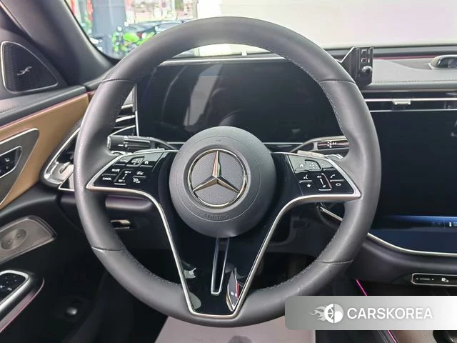 Mercedes-Benz E-class 2024 Черный из Китая, фото 6
