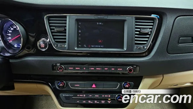 Kia The New Carnival 2018 Белый из Кореи, фото 6