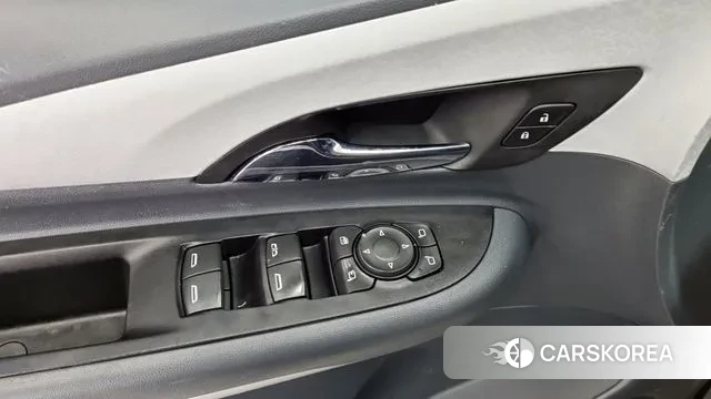 Chevrolet (GM Daewoo) Bolt EV 2019 Белый из Кореи, фото 6