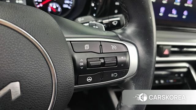 Kia K5 3rd generation 2023 Белый из Кореи, фото 6