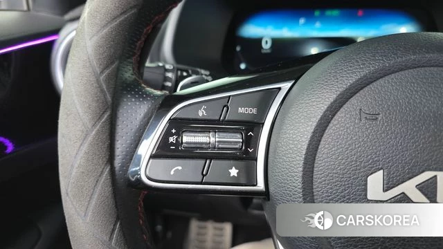 Kia The New K3 2nd generation 2021 Белый из Кореи, фото 6
