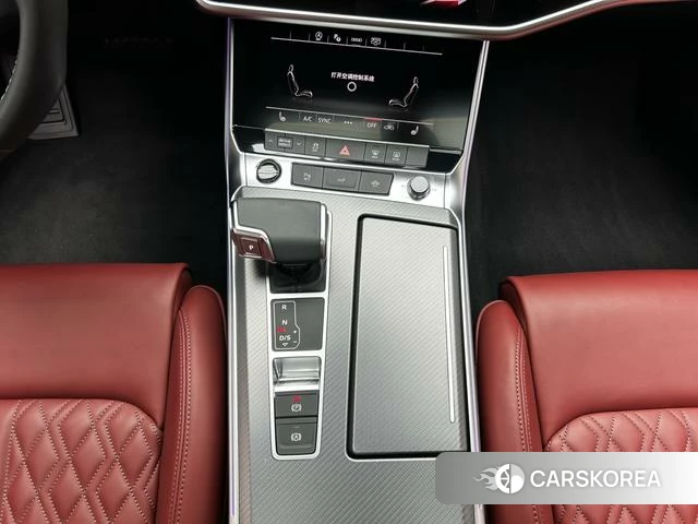 Audi A7L 2025 Черный из Китая, фото 6