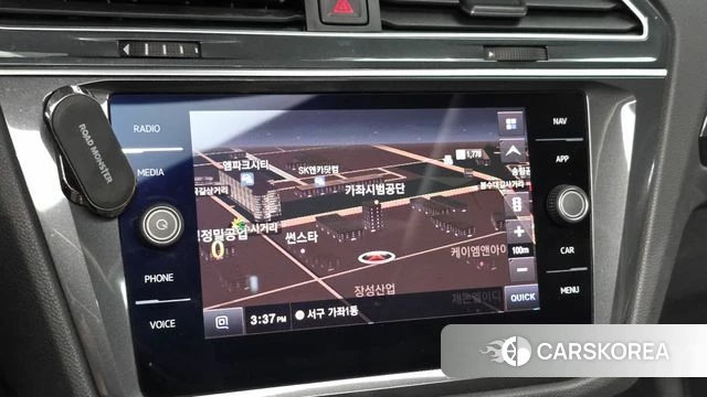 Volkswagen Tiguan second Generation 2018 Белый из Кореи, фото 6