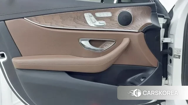 Mercedes-Benz E-Class W213 2020 Белый из Кореи, фото 6