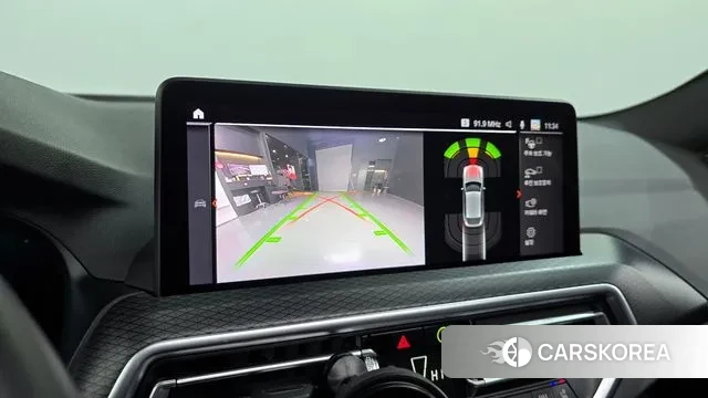 BMW X4 (G02) 2023 Светло-серебряный цвет из Кореи, фото 6