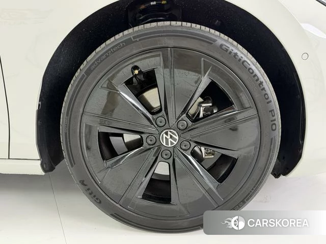 Volkswagen Lingdu 2025 Серебристо-серый из Китая, фото 6