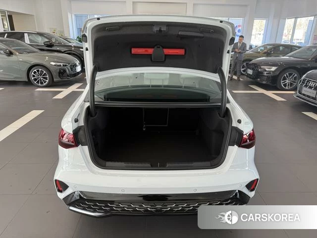 Audi A3 2026 Белый из Китая, фото 6