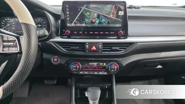 Kia The New K3 2nd generation 2022 Белый из Кореи, фото 6