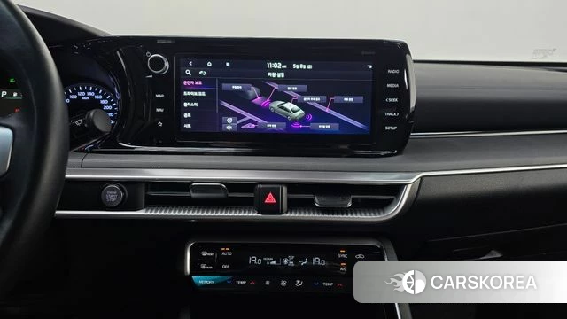 Kia K5 3rd generation 2023 Черный из Кореи, фото 6
