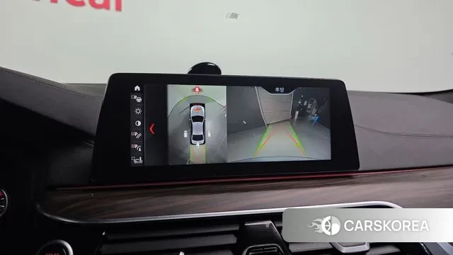 BMW 5 Series (G30) 2018 Серебристо-серый из Кореи, фото 6