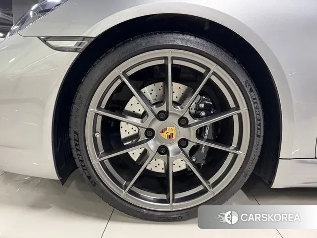 Porsche 718 Boxster 2021 Серебристо-серый из Кореи, фото 6