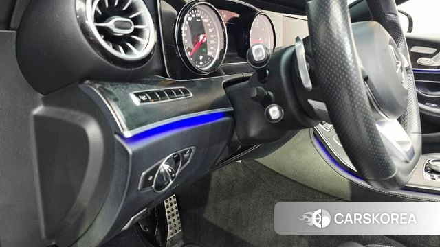 Mercedes-Benz E-Class W213 2018 Черный из Кореи, фото 6