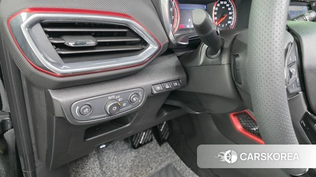 Chevrolet (GM Daewoo) Trailblazer 2022 Черный из Кореи, фото 6