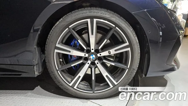 BMW 5 Series (G60) id 2686436 из Кореи 6