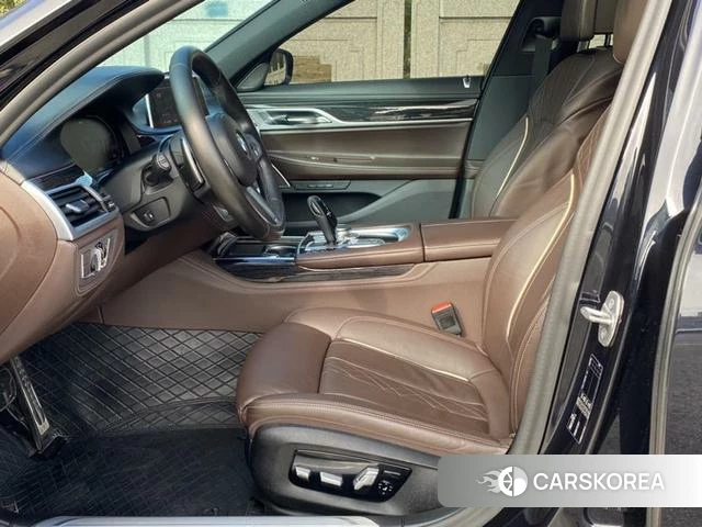BMW 7 series 2021 Черный из Китая, фото 6