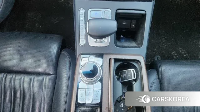 Genesis G90 2019 Черный из Кореи, фото 6