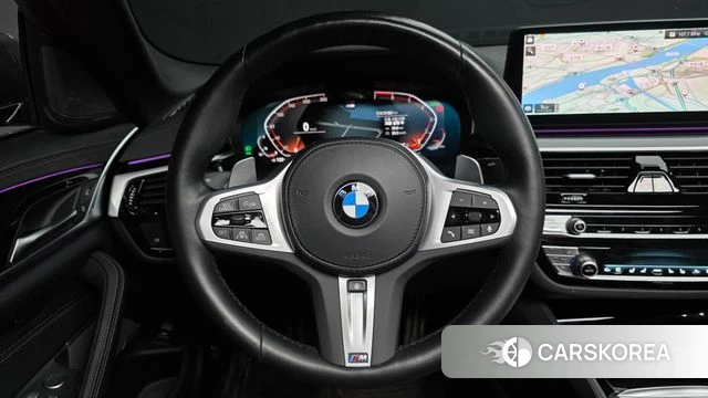 BMW 5 Series (G30) 2022 Серый из Кореи, фото 6