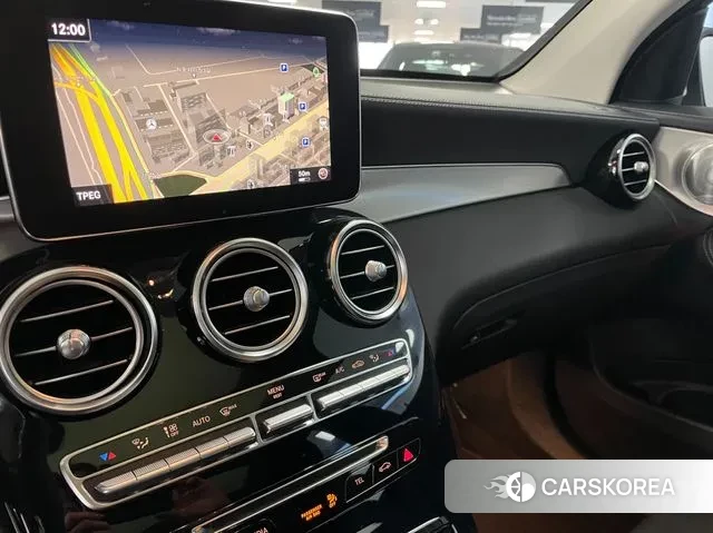 Mercedes-Benz GLC-Class X253 2019 Белый из Кореи, фото 6