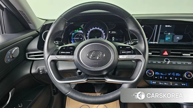 Hyundai Avante Hybrid (CN7) 2022 Белый из Кореи, фото 6