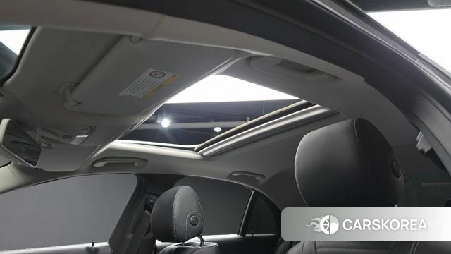 Mercedes-Benz E-Class W213 2019 Серебряный из Кореи, фото 6