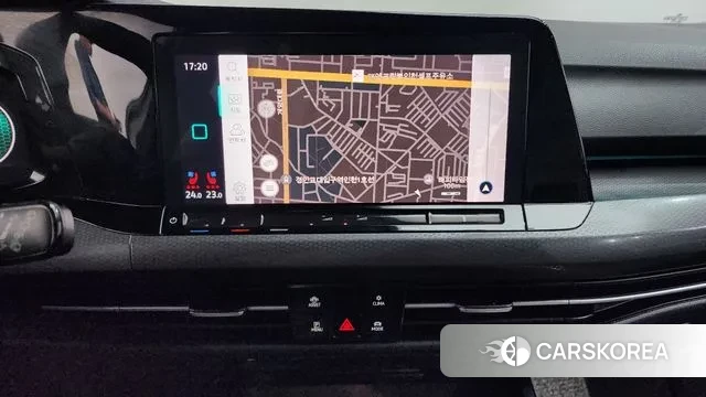 Volkswagen Golf 8th Generation 2024 Белый из Кореи, фото 6