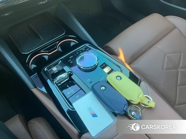 BMW 5 Series (G60) 2024 Белый из Кореи, фото 6