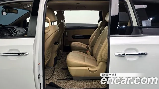 Kia The New Carnival 2019 Белый из Кореи, фото 6