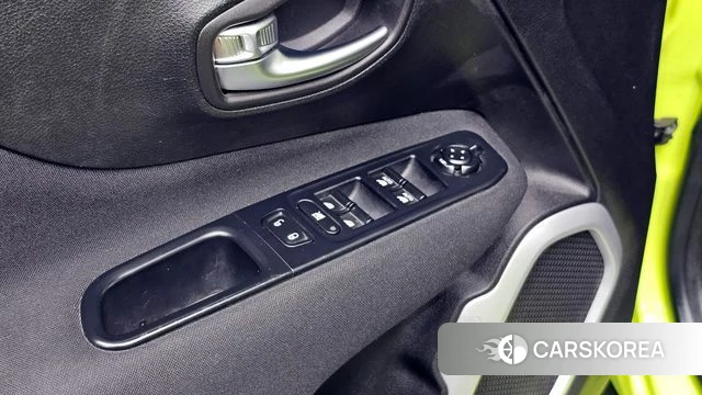 Jeep Renegade 2018 Светло-зеленый из Кореи, фото 6