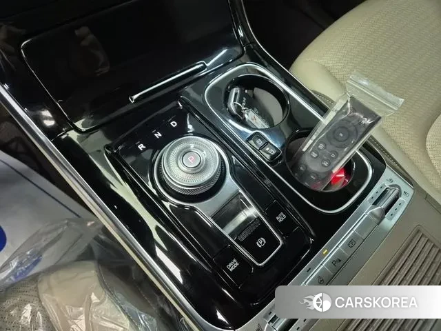 Kia Carnival 4th generation 2022 Черный из Кореи, фото 6