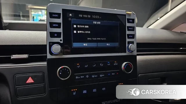 Hyundai Staria 2023 Желтый из Кореи, фото 6