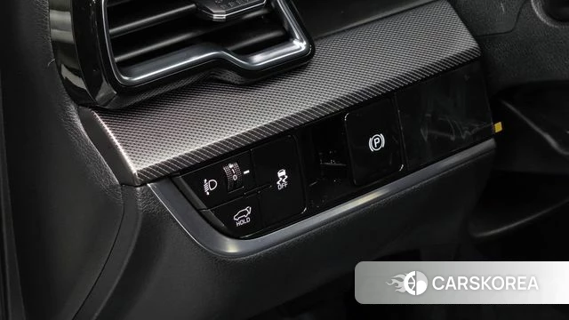 Kia Sportage 5th Generation 2024 Белый из Кореи, фото 6