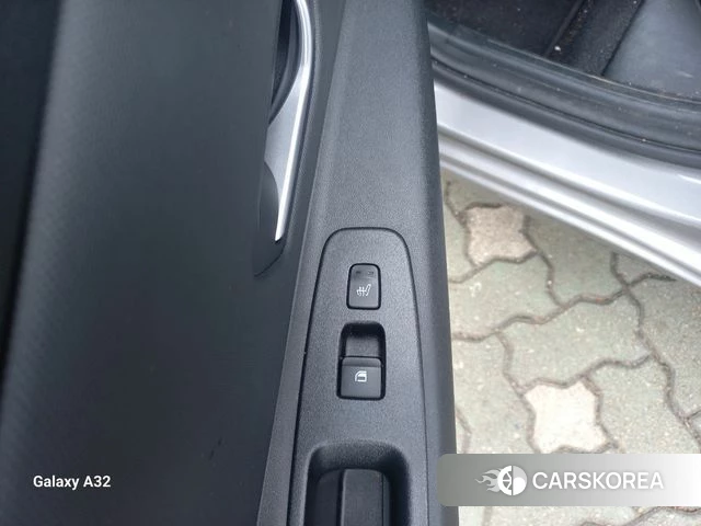 Hyundai Avante Hybrid (CN7) 2021 Серебристо-серый из Кореи, фото 6