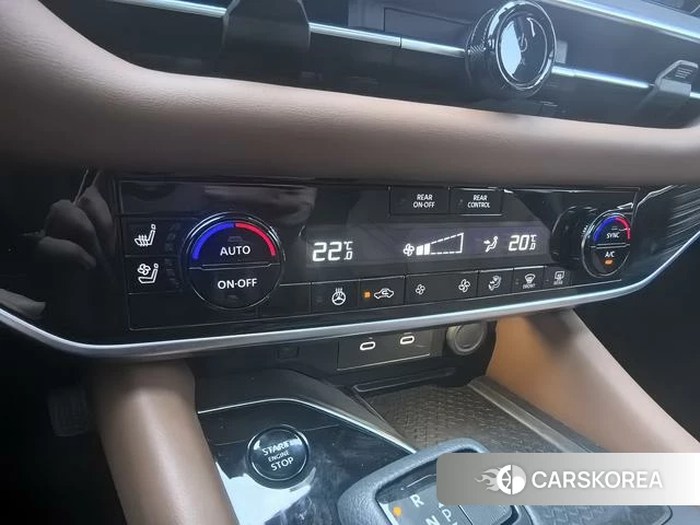 Nissan Exploring the land 2024 Белый из Китая, фото 6