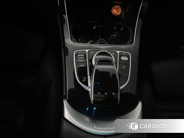 Mercedes-Benz C-Class W205 2018 Черный из Кореи, фото 6