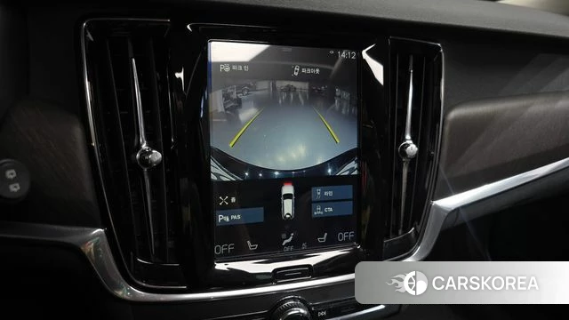 Volvo V90 Cross-Country 2018 Черный из Кореи, фото 6