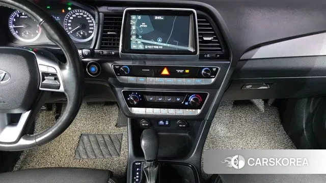 Hyundai Sonata New Rise 2018 Белый из Кореи, фото 6