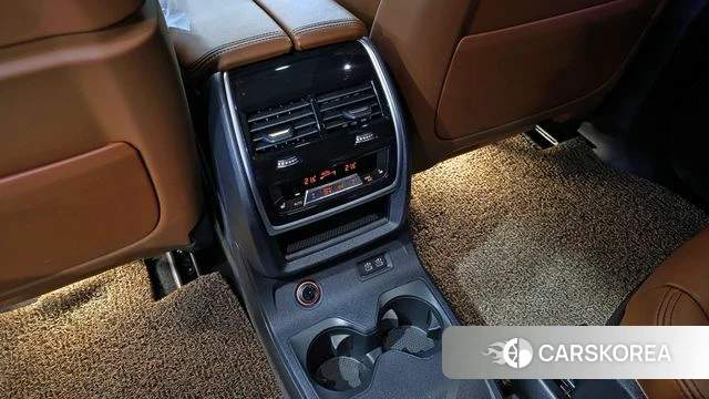 BMW X7 (G07) 2023 Белый из Кореи, фото 6