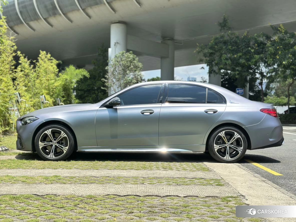 Mercedes-Benz Class C 2021 Серебристо-серый из Китая, фото 6